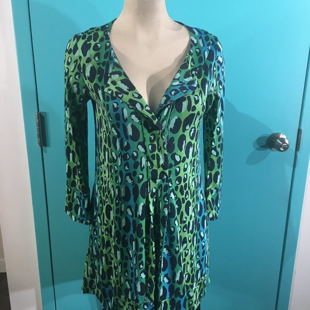 DVF SILK LEOPARD PRINT  DRESS SMALL